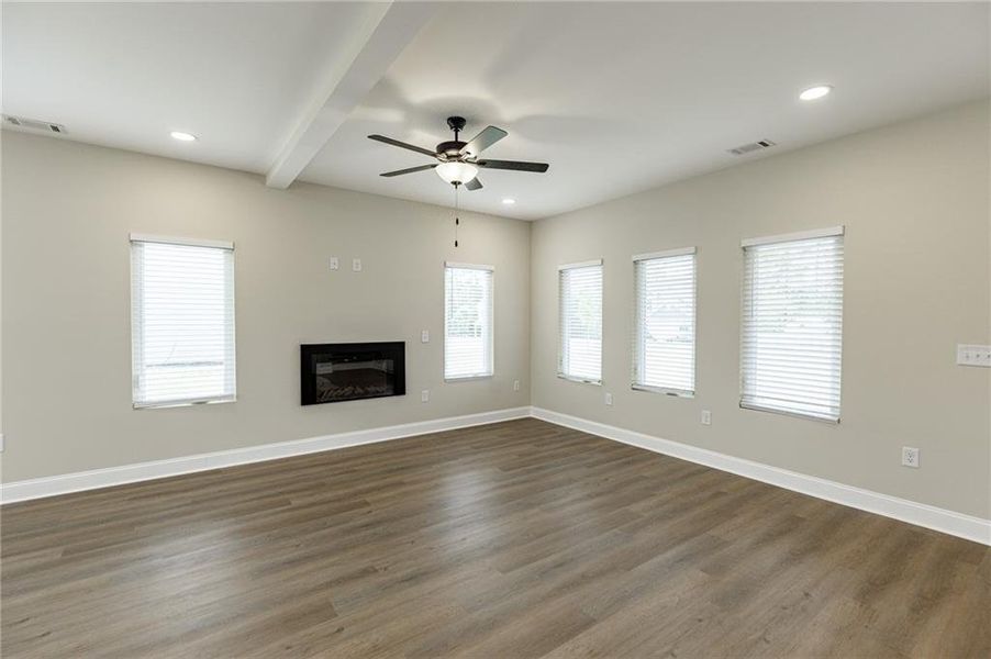 Spacious, unfurnished interior of a new home in , Toccoa (Image 27).