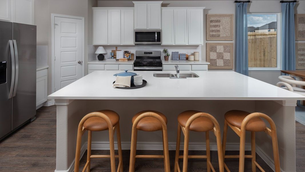 Representative furnished interior of a home built from the The Campbell by Legend Homes in Bluestem, Brookshire (Image 6). Representative furnished interior of a home built from the The Campbell by Legend Homes in Bluestem, Brookshire (Image 6).