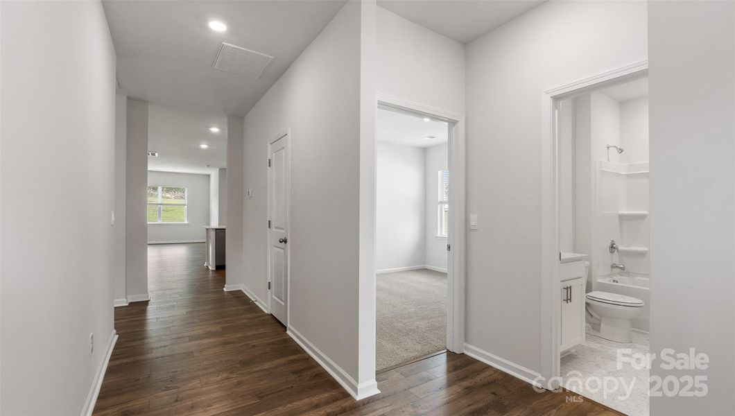 Photos are representative Photos are representative