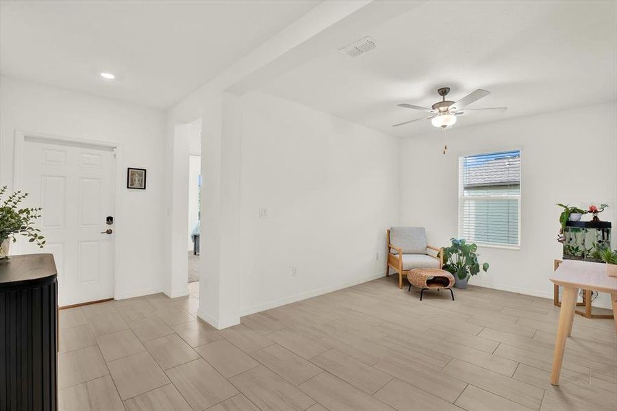 Furnished interior view inside a new home in Mirada, San Antonio (Image 10).