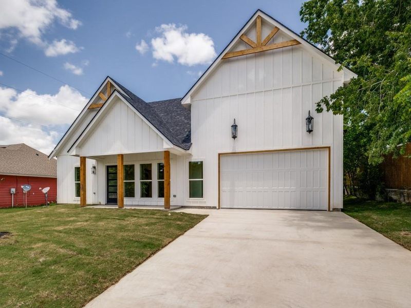 Front exterior of a new home in , Decatur, TX, highlighting curb appeal (Image 2). Front exterior of a new home in , Decatur, TX, highlighting curb appeal (Image 2).