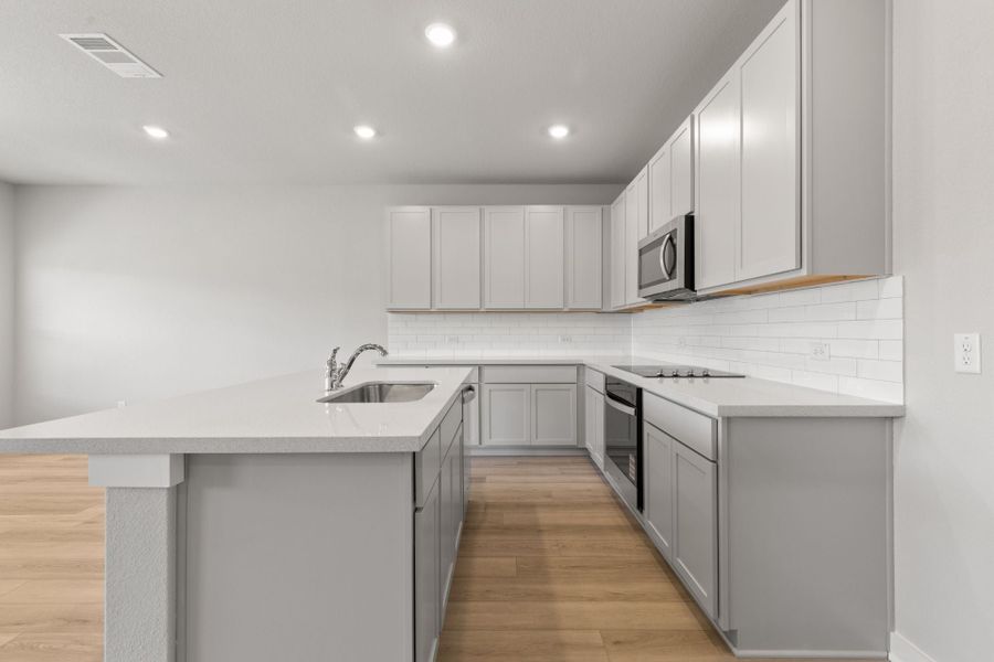 312 Sleep Hollow, Jarrell, TX.  - Slide 5