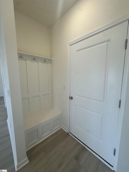 Spacious, unfurnished interior of a new home in Shiloh Trail, Wellford (Image 24).