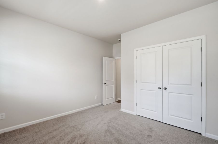 Spacious, unfurnished interior of a new home in Westfall, Gastonia (Image 17).
