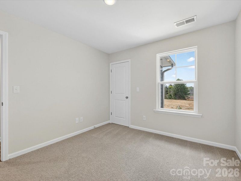 Spacious, unfurnished interior of a new home in Westview Towns, Waxhaw (Image 27).