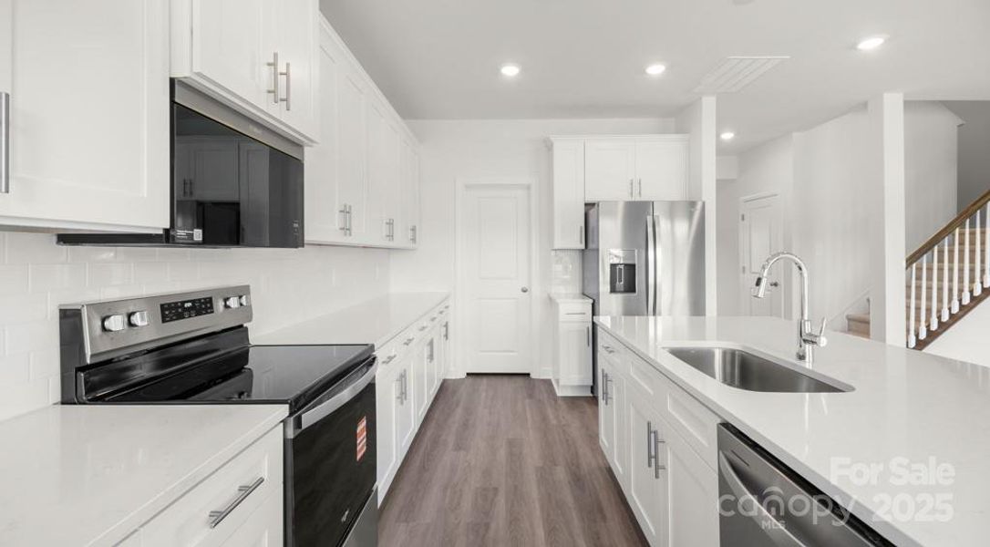 Furnished interior view inside a new home in Nelson's Creek, Mocksville (Image 15). Furnished interior view inside a new home in Nelson's Creek, Mocksville (Image 15).
