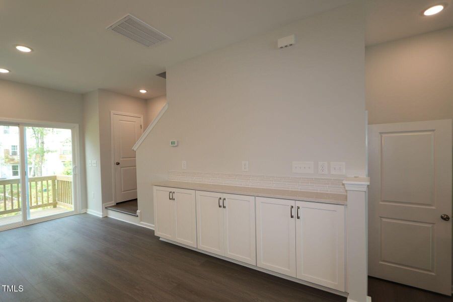 3477700_50060 3477700_50060