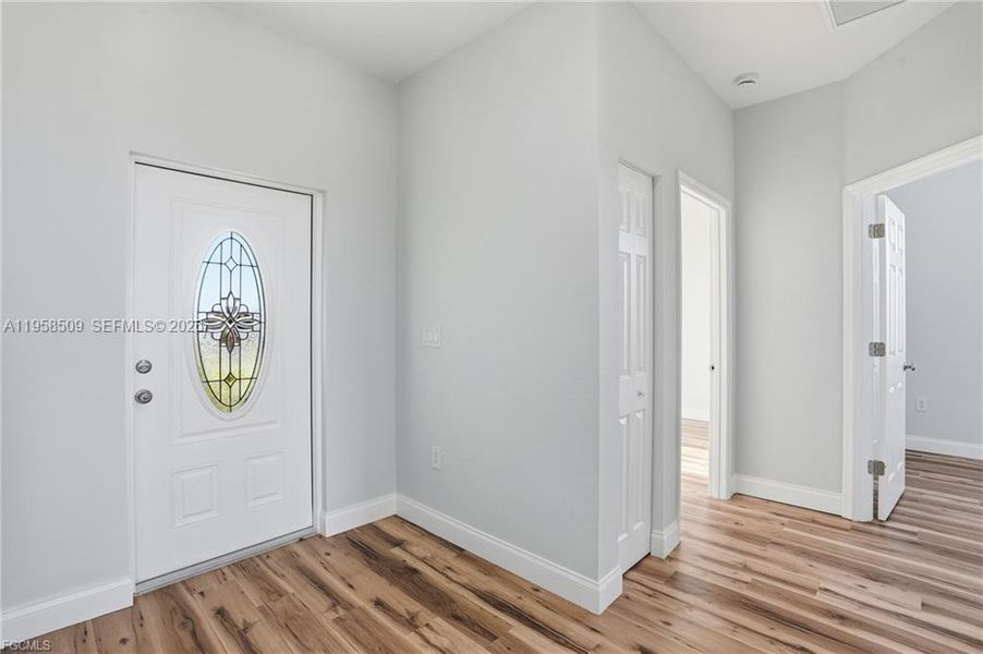 Spacious, unfurnished interior of a new home in , Labelle (Image 13).