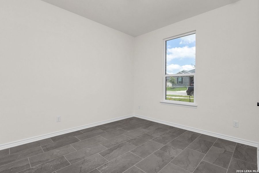 Spacious, unfurnished interior of a new home in Shoreline Park - Classic Collection, Boerne (Image 11).