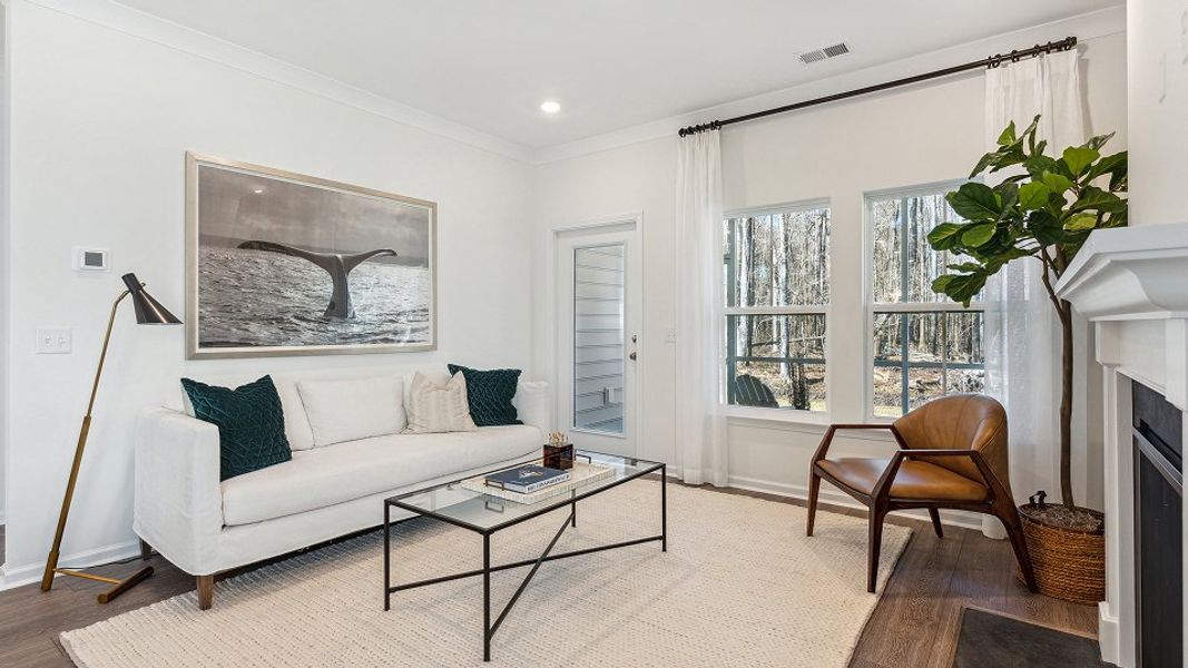 1558 Carlyle Great 1of2 F1 6 3 25