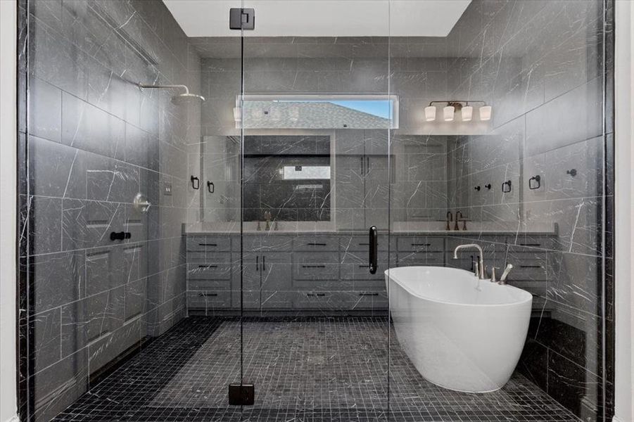 Furnished interior view inside a new home in , Waco (Image 8).