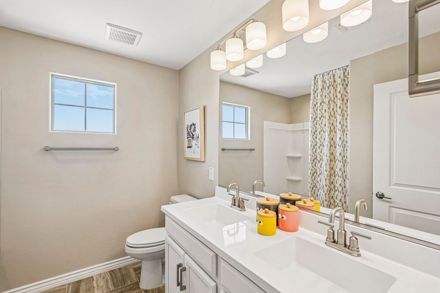 Furnished interior view inside a new home in Estrella, Goodyear (Image 28).
