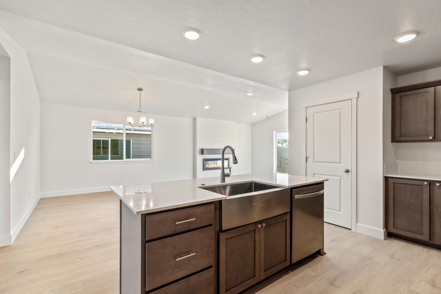 Furnished interior view inside a new home in Feather Ridge, Redmond (Image 3). Furnished interior view inside a new home in Feather Ridge, Redmond (Image 3).