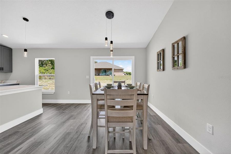 Furnished interior view inside a new home in , Dunnellon (Image 10).