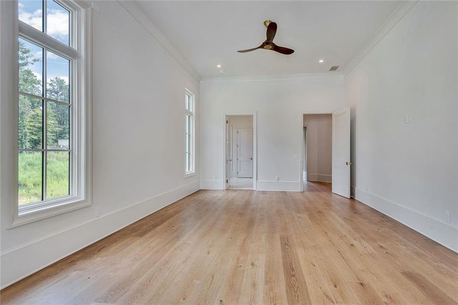Spacious, unfurnished interior of a new home in , Alpharetta (Image 70).