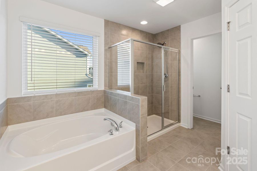 Furnished interior view inside a new home in , Lancaster (Image 9).