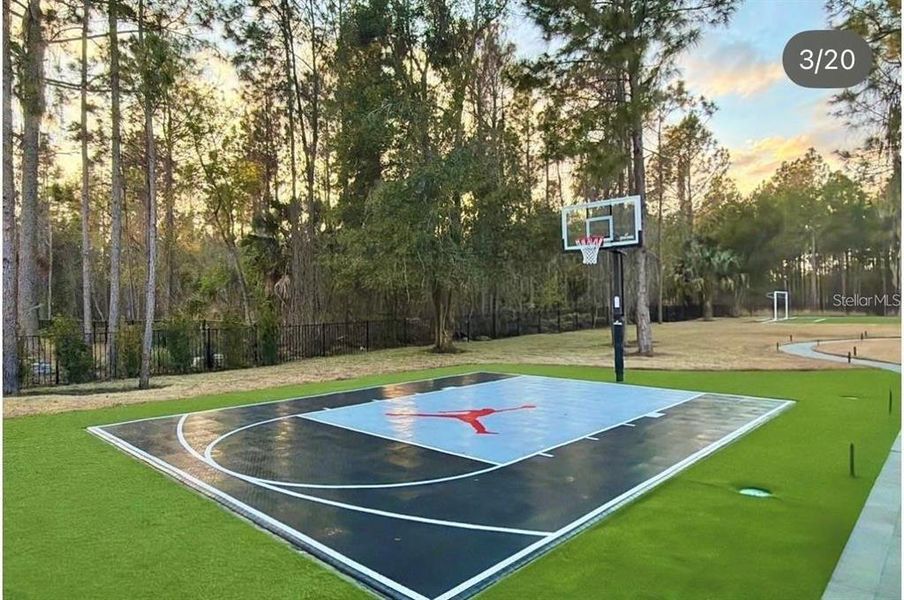 Community amenities in , Montverde (Image 48). Community amenities in , Montverde (Image 48).