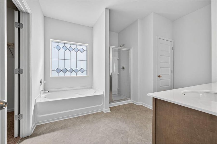 Spacious, unfurnished interior of a new home in Kingston Park, Kingston (Image 31).