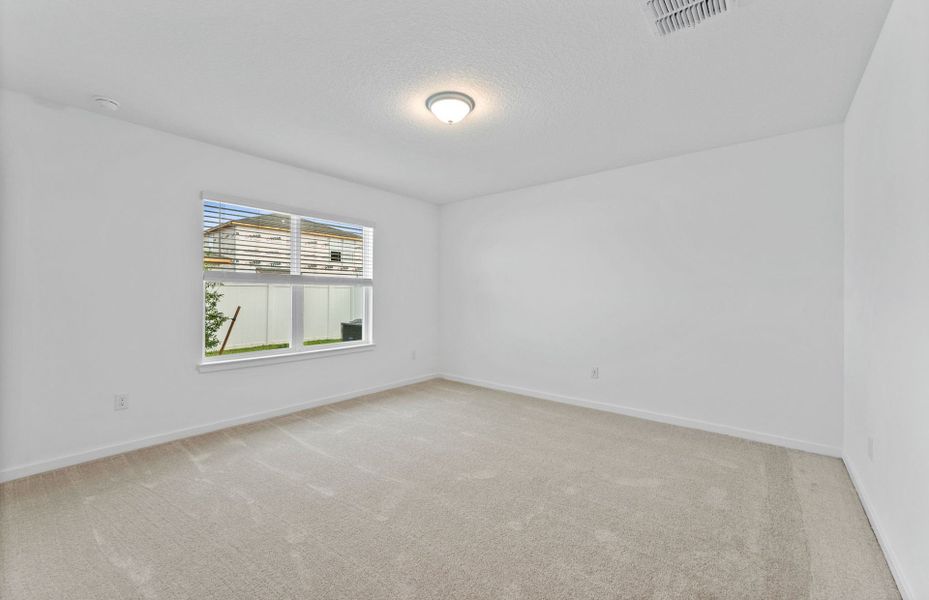 Spacious, unfurnished interior of a new home in Caldera, Spring Hill (Image 12).