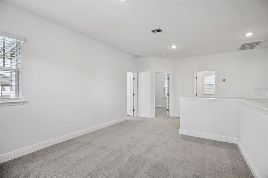 Spacious, unfurnished interior of a new home in Cyrene at Minneola, Minneola (Image 21).