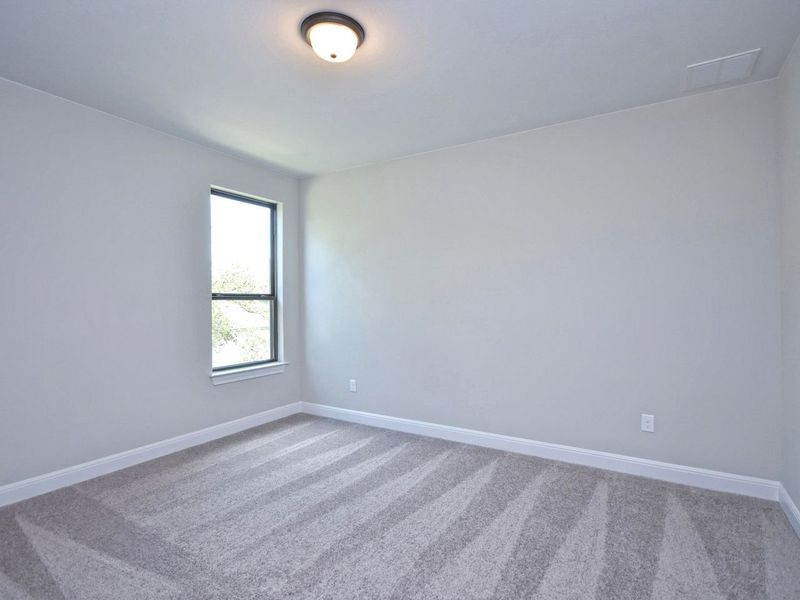 Representative unfurnished interior of a home built from the San Simeon I by Giddens Homes in Clearwater Ranch, Liberty Hill (Image 398).