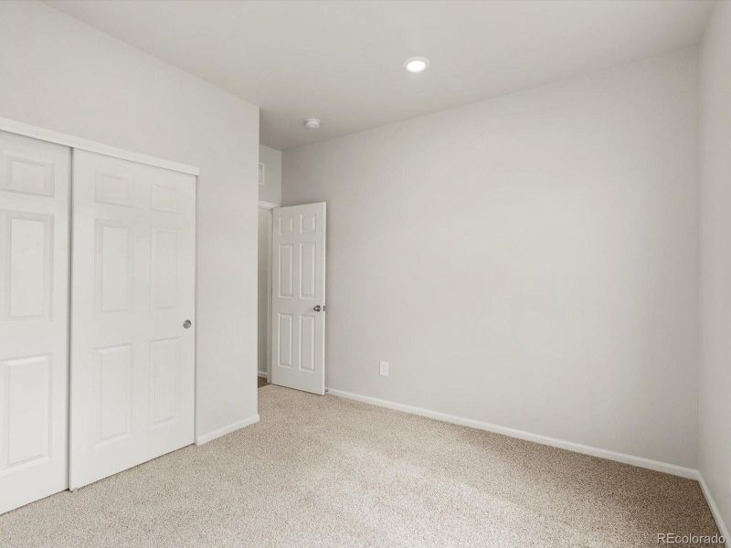 Spacious, unfurnished interior of a new home in Poudre Heights: The Lakes Collection, Windsor (Image 10).