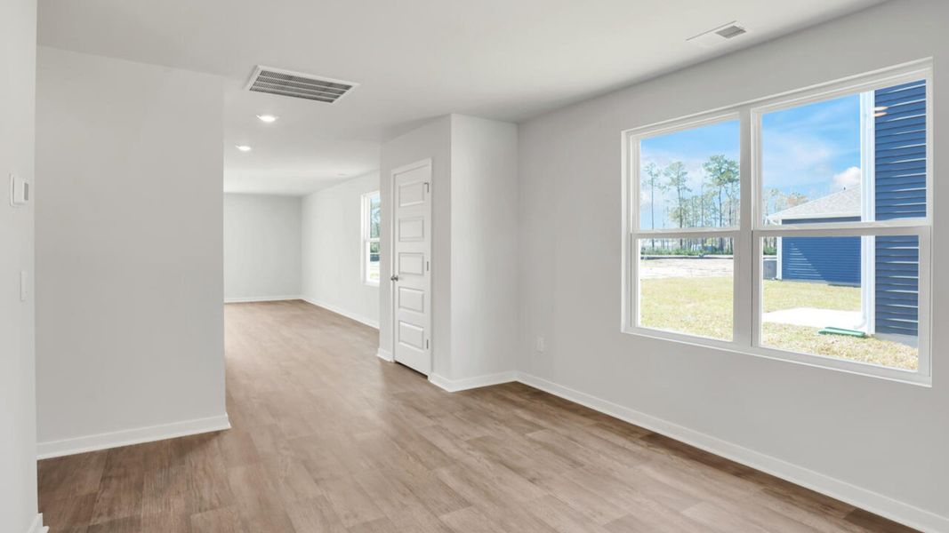 Spacious, unfurnished interior of a new home in Lockwood Landing, Supply (Image 13).