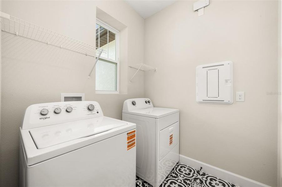 Close-up of interior finishes inside a home in , Sebring (Image 21).
