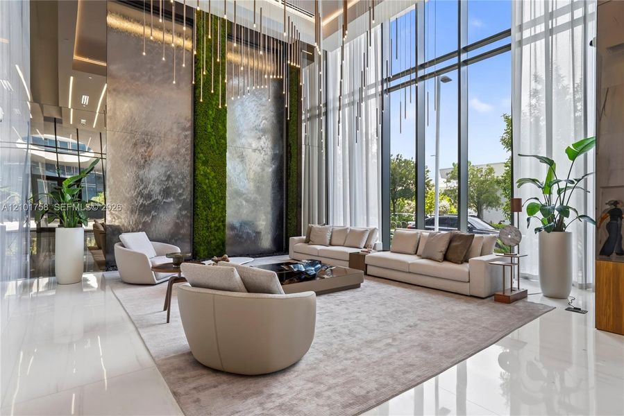 Community amenities in , Hallandale Beach (Image 27).