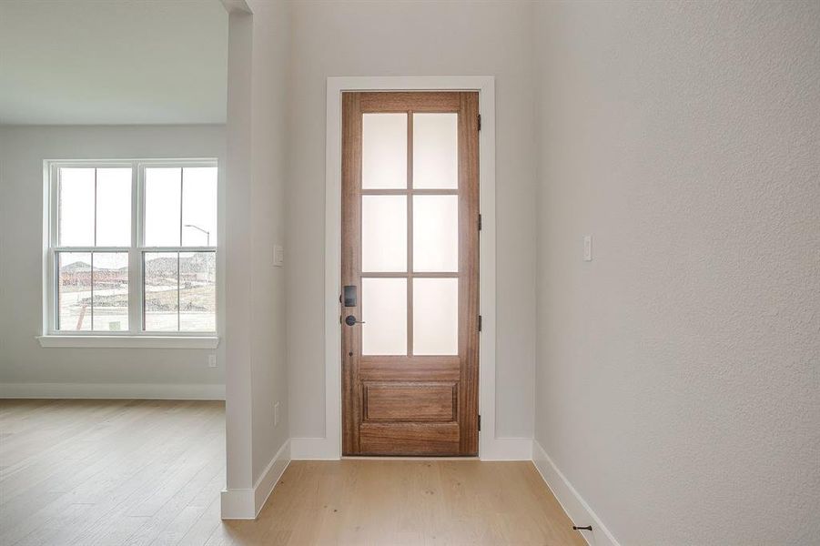 Spacious, unfurnished interior of a new home in Talon Hills, Fort Worth (Image 34). Spacious, unfurnished interior of a new home in Talon Hills, Fort Worth (Image 34).
