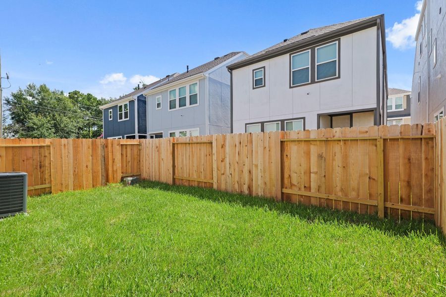 Exterior details of a home in Highland Grove, Houston (Image 8). Exterior details of a home in Highland Grove, Houston (Image 8).