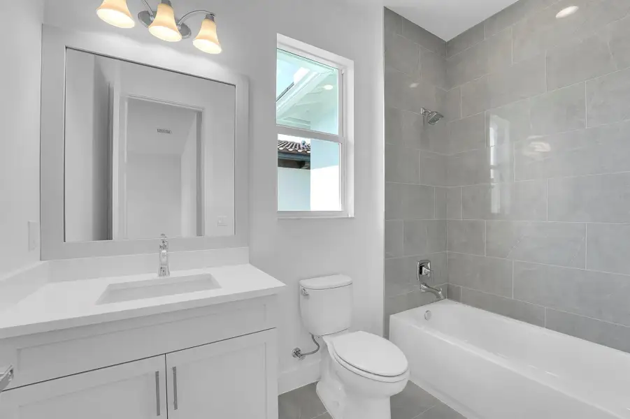 4th Bathroom