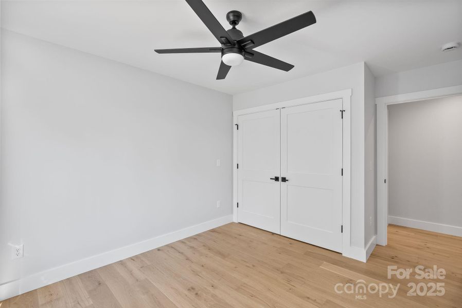 Spacious, unfurnished interior of a new home in , Weaverville (Image 23).