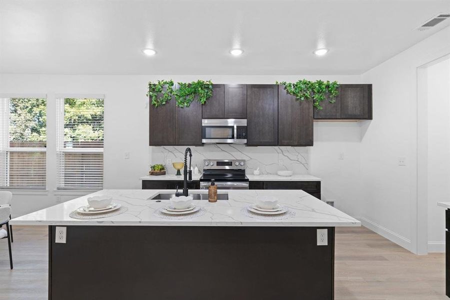 Furnished interior view inside a new home in , Dallas (Image 6).