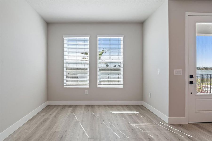 Spacious, unfurnished interior of a new home in Emerald Landing at Waterside at Lakewood Ranch – Towns, Sarasota (Image 20).