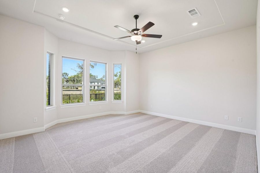 Spacious, unfurnished interior of a new home in , Missouri City (Image 29). Spacious, unfurnished interior of a new home in , Missouri City (Image 29).