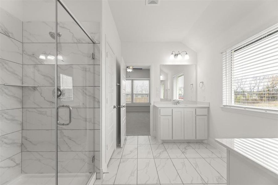 Garland_12_Representative Photo