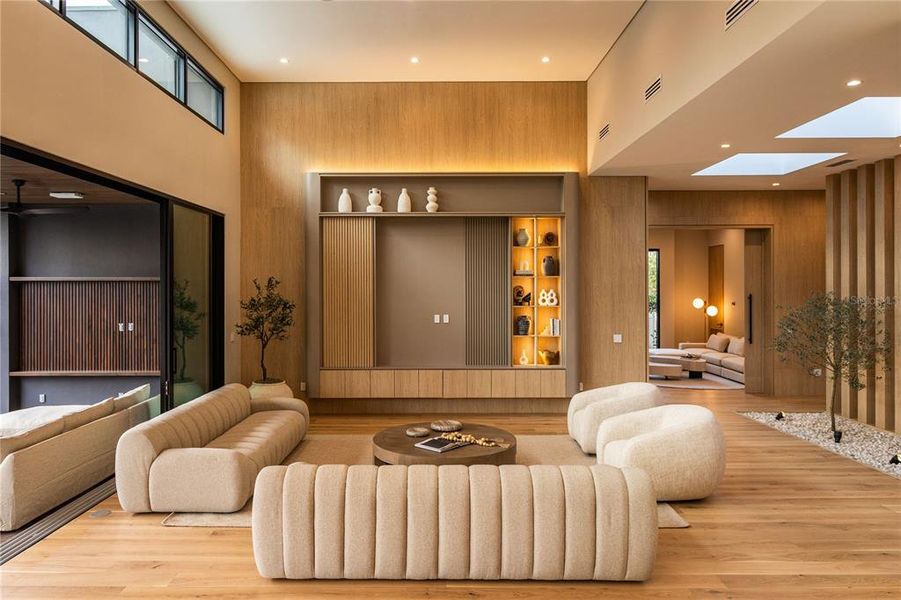 Furnished interior view inside a new home in , Orlando (Image 2).