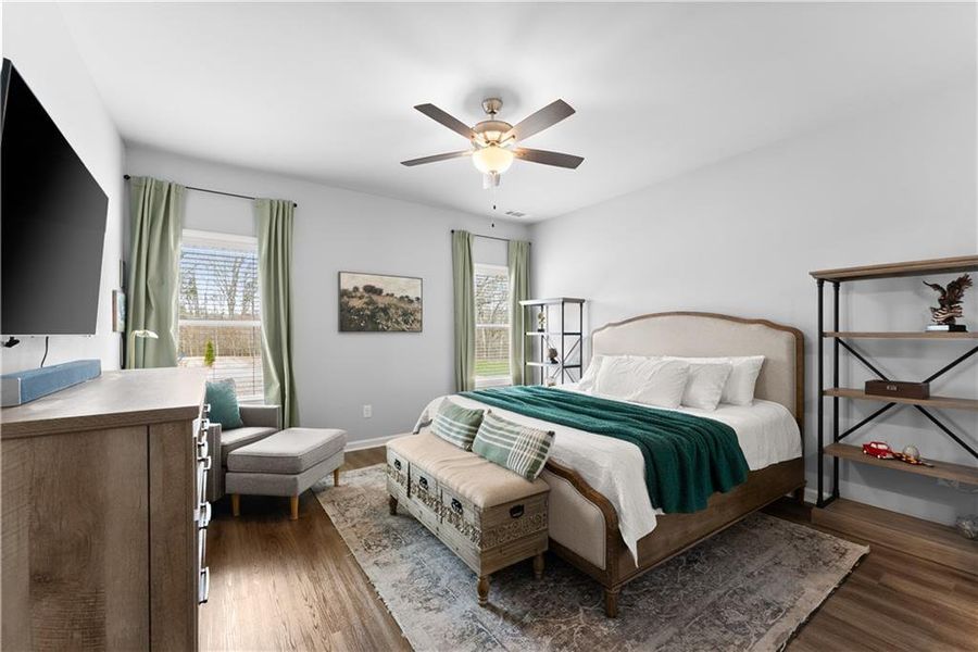 Furnished interior view inside a new home in , Jefferson (Image 16).