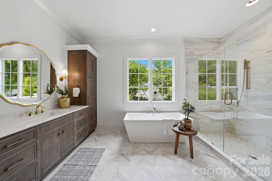 Primary Suite