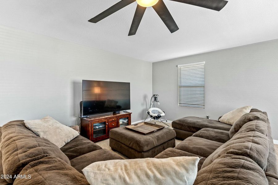 SPACE FOR A LARGE SECTIONAL AND MORE!