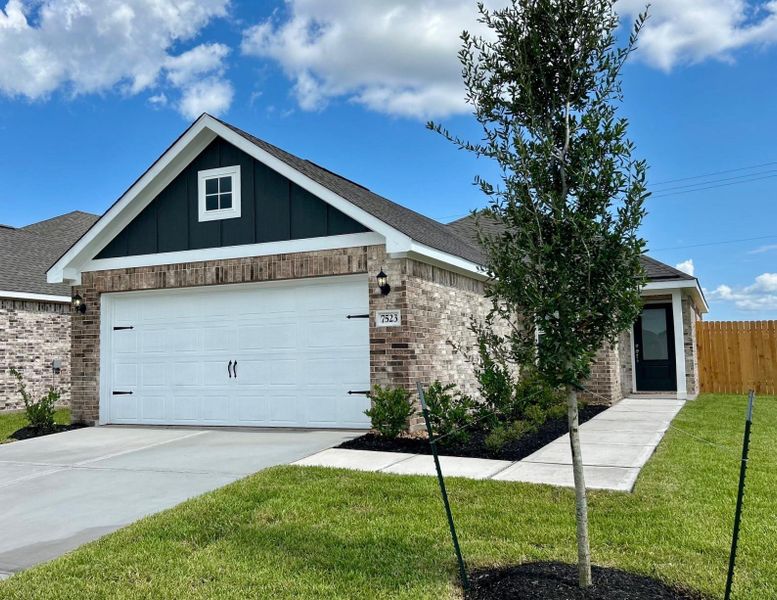 Front exterior of a home in the Vacek Country Meadows community, located in Richmond, TX (Image 10). Front exterior of a home in the Vacek Country Meadows community, located in Richmond, TX (Image 10).