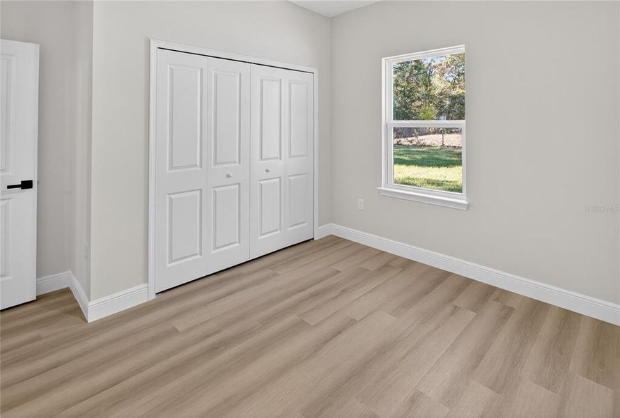 Spacious, unfurnished interior of a new home in , Dunnellon (Image 18).