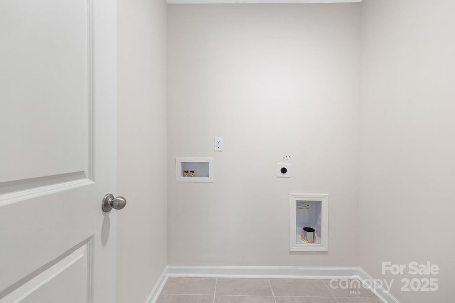 Image 40 of a home in Sylvan Creek.