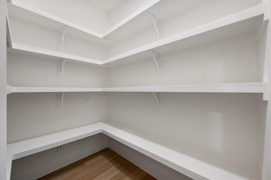 Spacious, unfurnished interior of a new home in , Corsicana (Image 23).