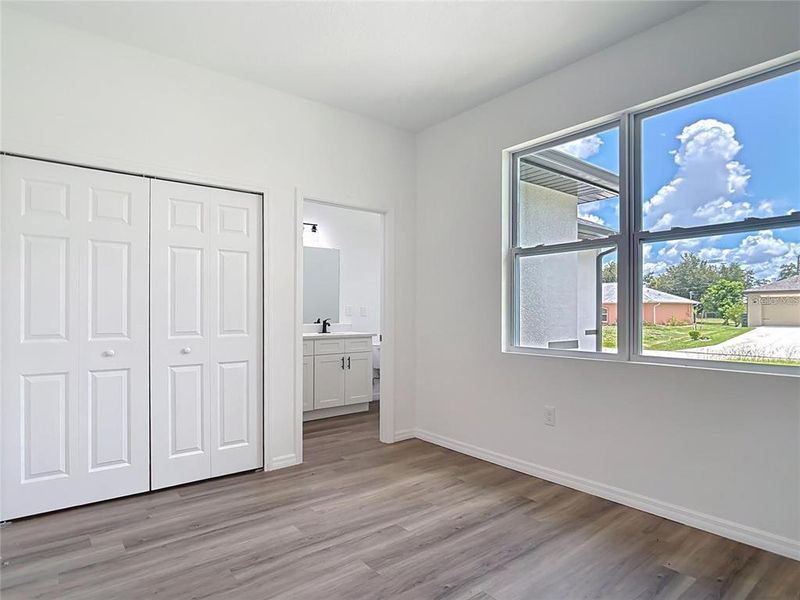 Spacious, unfurnished interior of a new home in , North Port (Image 34).