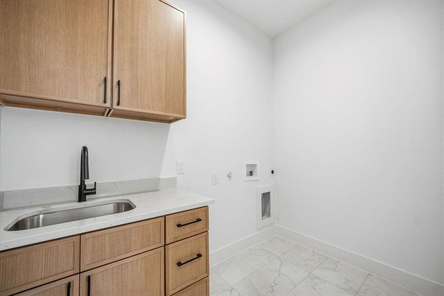 Image 39 of a home in .