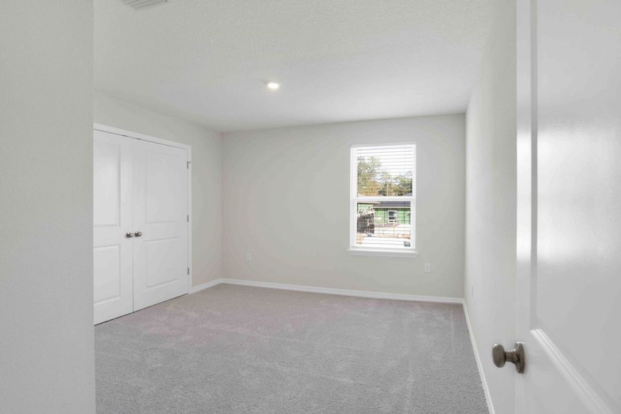 Representative unfurnished interior of a home built from the Sequoia by Maronda Homes in Bellview Pointe, Bellview (Image 28).