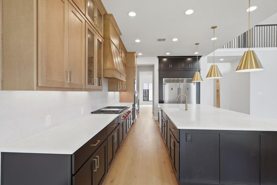 Furnished interior view inside a new home in Sienna, Missouri City (Image 8).