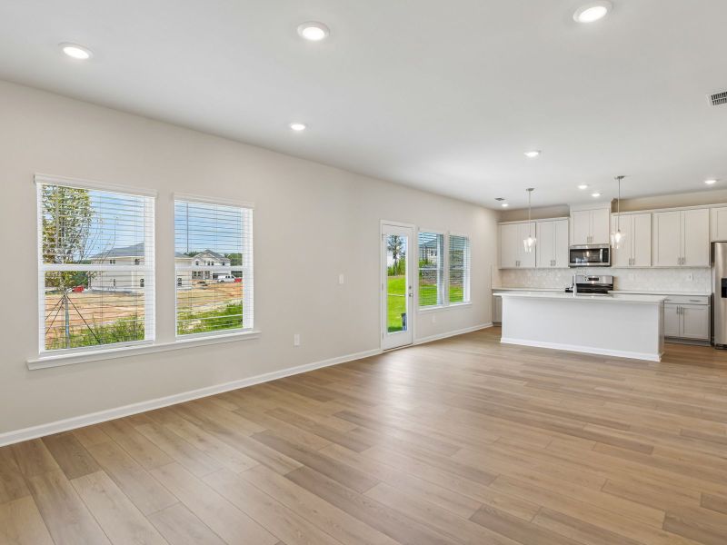 Spacious, unfurnished interior of a new home in Preserve at Mountain Creek, Pendergrass (Image 18).